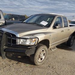 2006 Dodge Ram 2500 5.9L Cummins Diesel 4x4 Parts Only