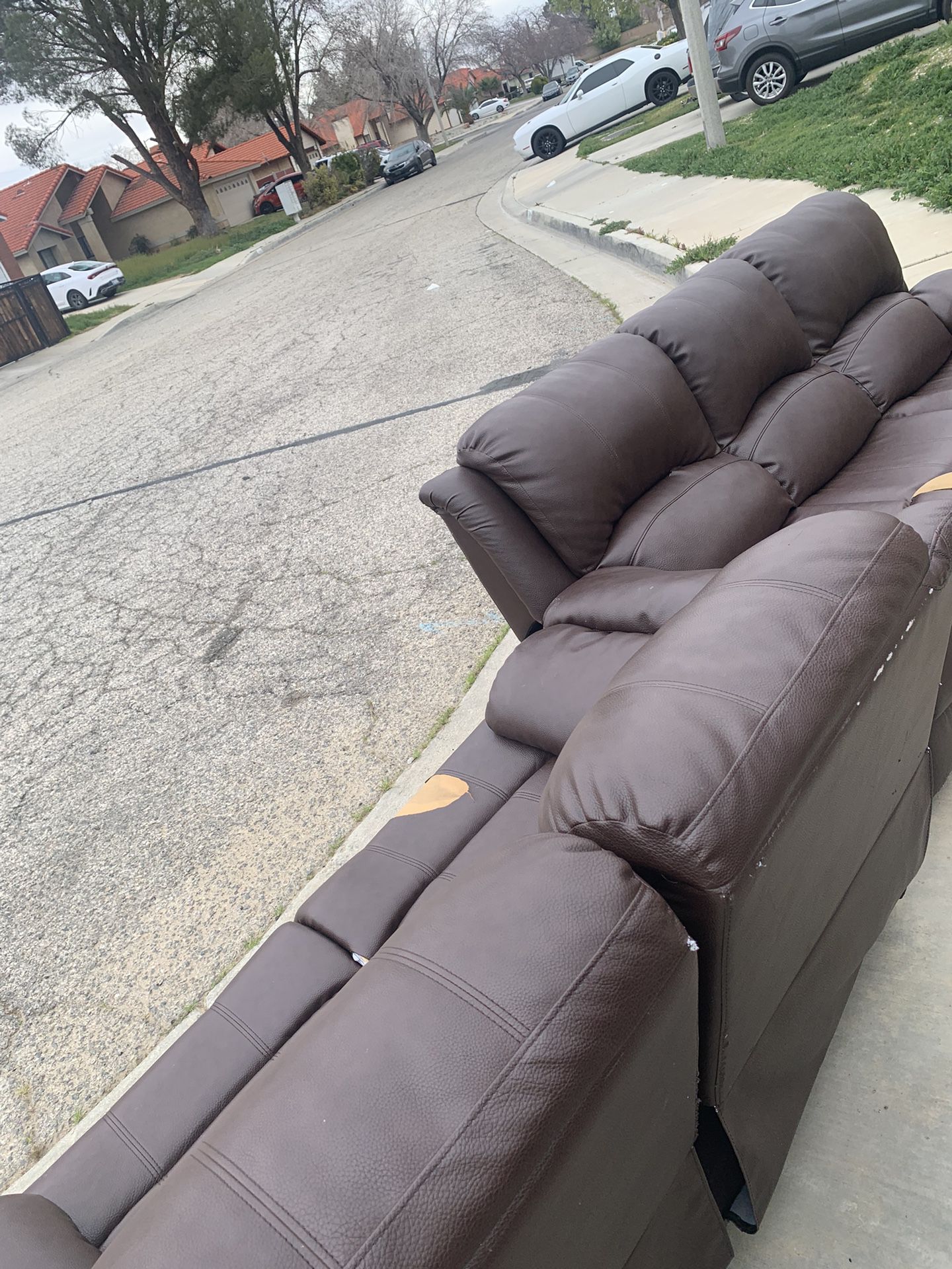 FREE Leather Recliner Couches 