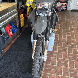 2021 DRZ-400
