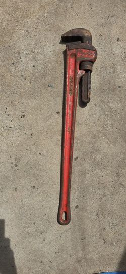 RIDGID 31035 36" Heavy-Duty Straight Pipe Wrench