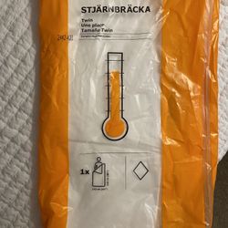 Bedding Ikea “Stjarnbracka” Twin Duvet Insert/quilt  $30