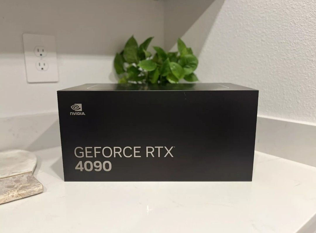 NVIDIA GeForce RTX 4090 Founders Edition 24GB GDDR6X Graphics Card