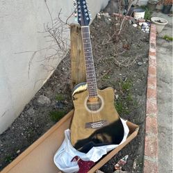 Beautiful 💕💕💕 acoustic guitar 🎸 12 strings