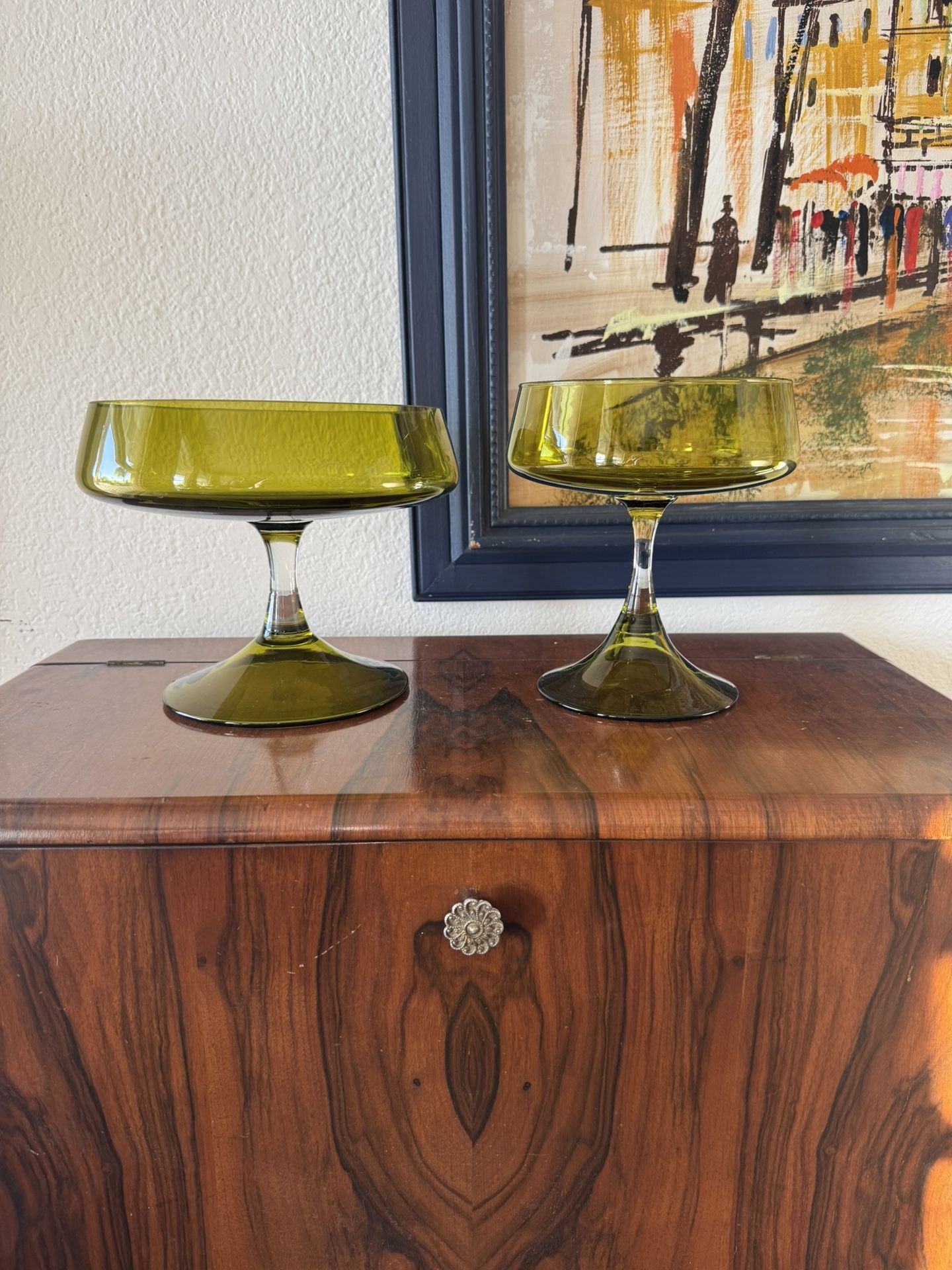 Vintage Pair of Mid Century Modern Italy Peedee Hand Made Green Glass Compotes