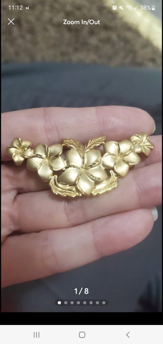 14k Solid Gold Large Heavy Flower Pendant