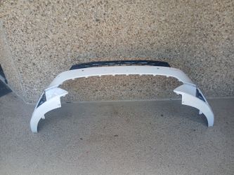 2021-23 Kia K5 front bumper with sensor