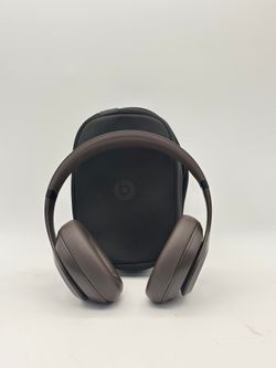 Beats Studio Pro Wireless Deep Brown A2924 Headphones w/ Carrying Case