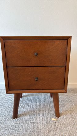 Night stand