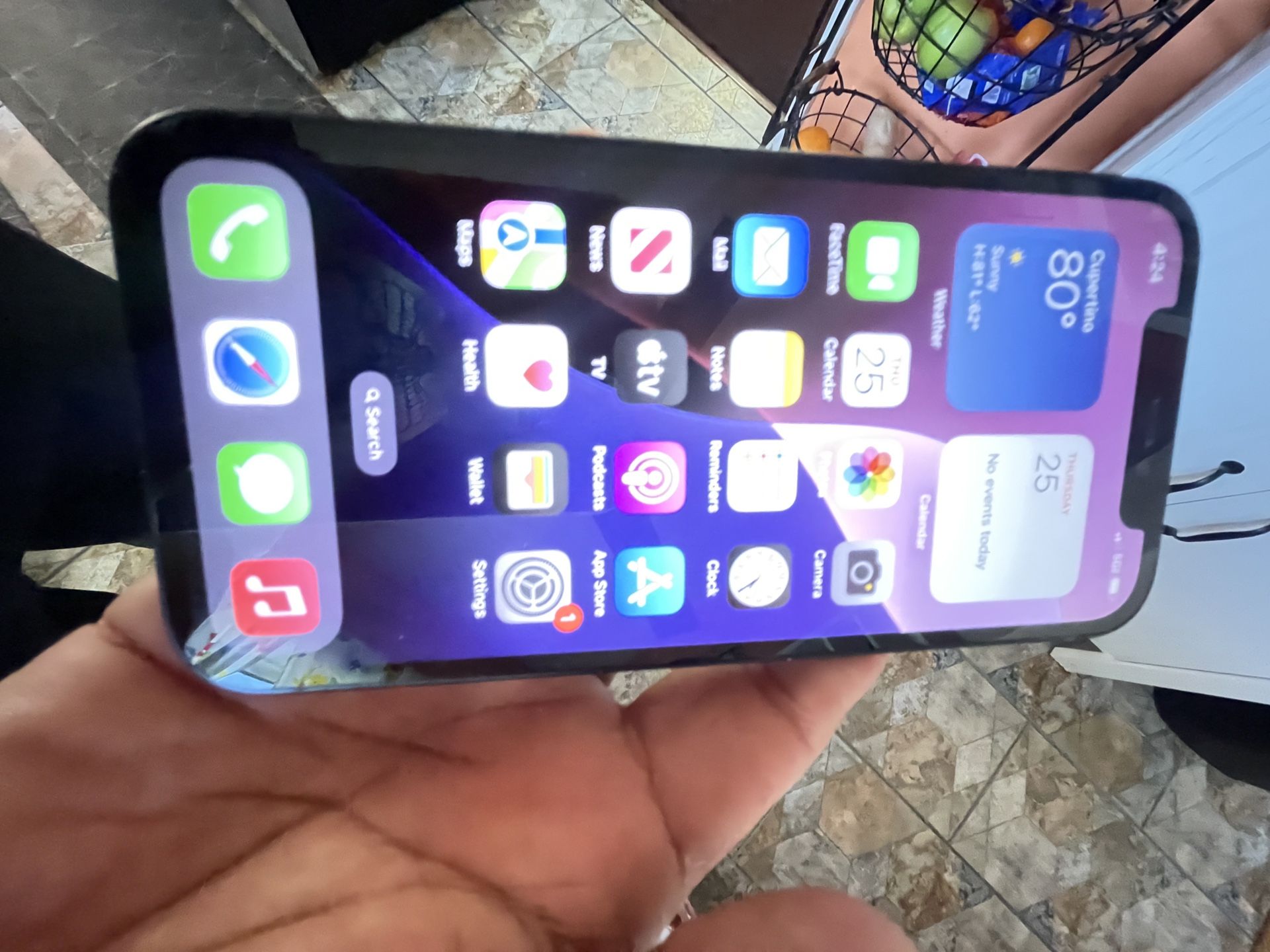 Perfect Working Condition. (small Little Crack).