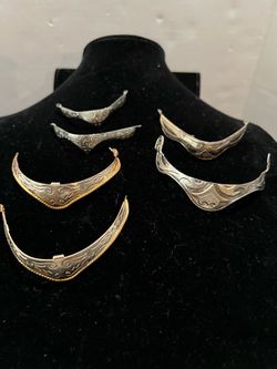 M&F Western floral scrolled brass heel caps feature intricate hand-engraved filigree designs