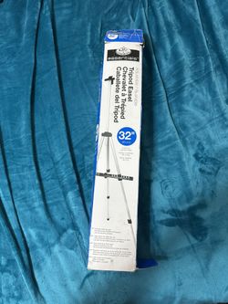 Tripod Easel