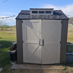 Rubbermaid 7'x7' Foot Shed