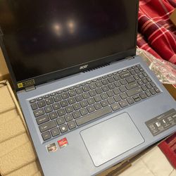 Acer Aspire 3 15.6in laptop 