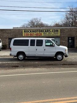2013 Ford E-350 Super Duty