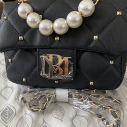 Badgley Mischka Black Quilted Crossbody Purse