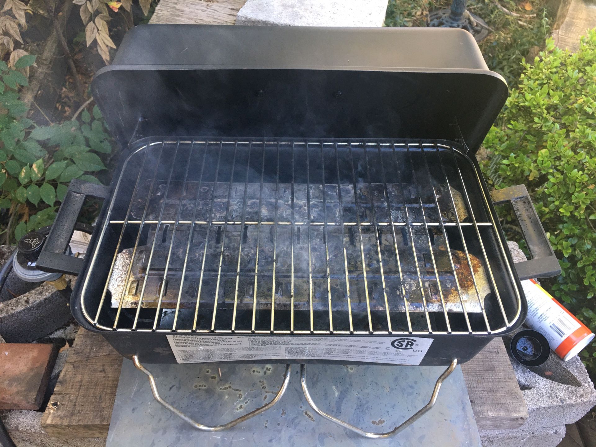 Char Broil portable propane grill