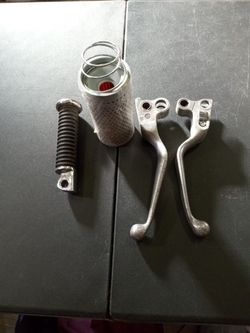 Harley Motorcycle Assorted Parts Brake Levers Oil Filter Foot Peg From 80s & 90s $30 Firm P/U 48 TH ST ROOSEVELT PHX 