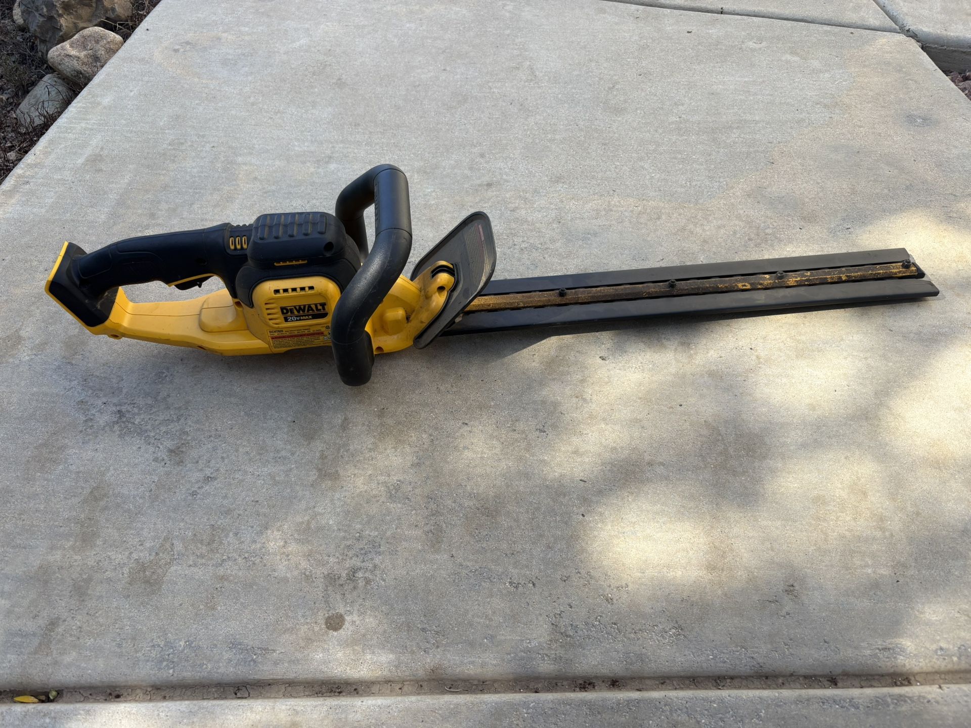 Dewalt 20v Hedge Trimmer