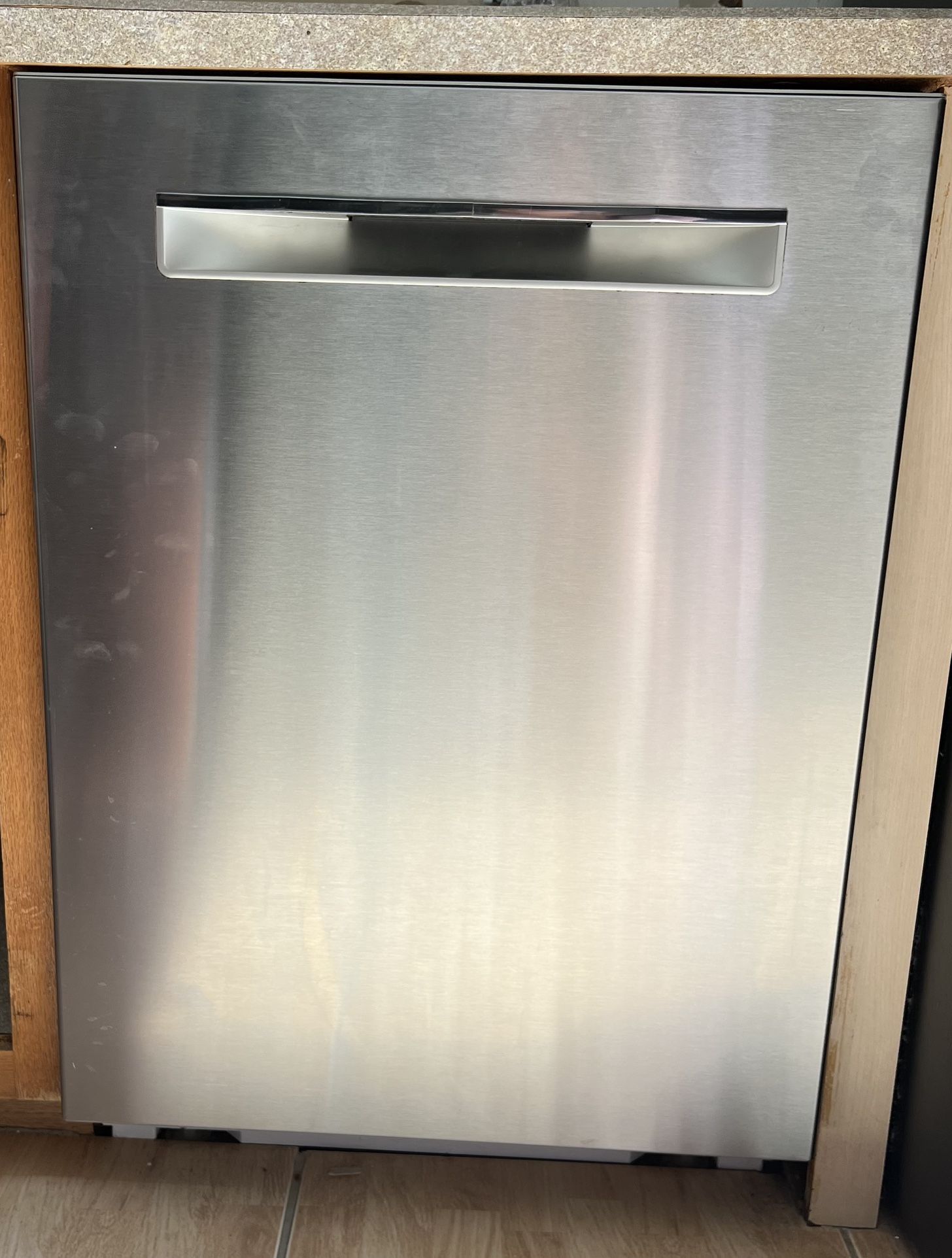 2016 Bosch Dishwasher 