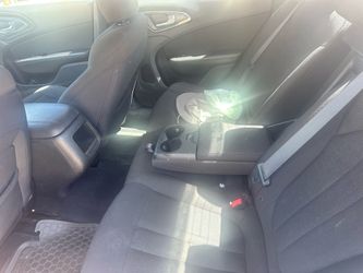 2016 Chrysler 200