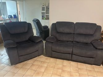Reclining sofa