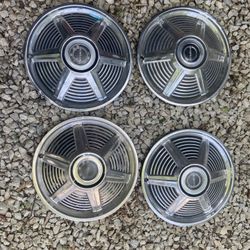 1964 Ford Mustang Hub Caps