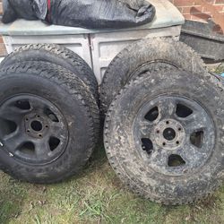 Dodge Ram Tires Must Pick Up