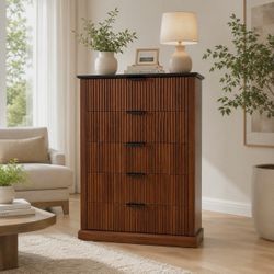 Dresser For Bedroom With 5 Fluted Drawers, 31.5" Wide Chest Of Drawers With Mid-century Design, Wood Dresser