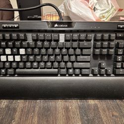 Corsair K95 Series Keyboard