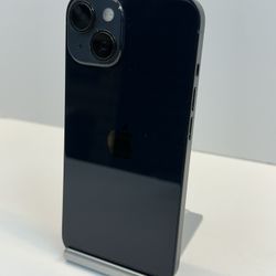 Apple iPhone 14 128gb. ( Fully Unlocked )