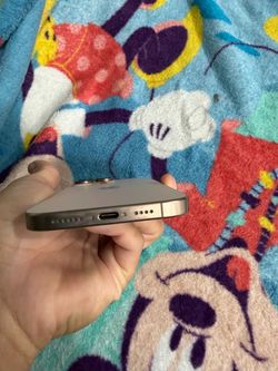 Apple iPhone 16pro Max