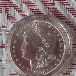 1882 CC UNCIRCULATED Morgan Silver Dollar 