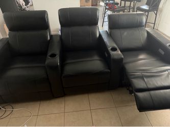 Recliner chairs couches