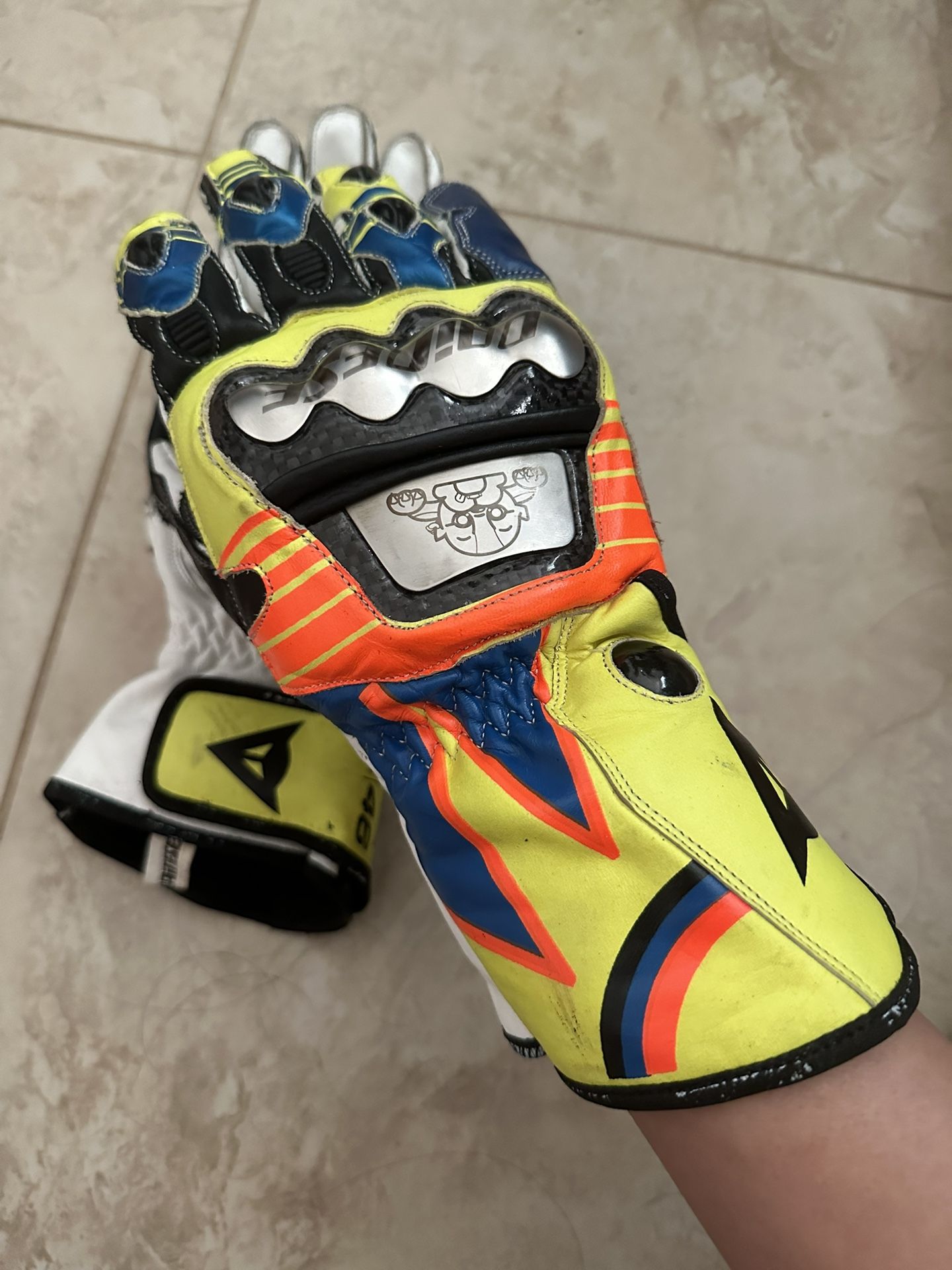 GLOVES DAINESE FULL METAL 6 VALENTINO ROSSI Vr 46