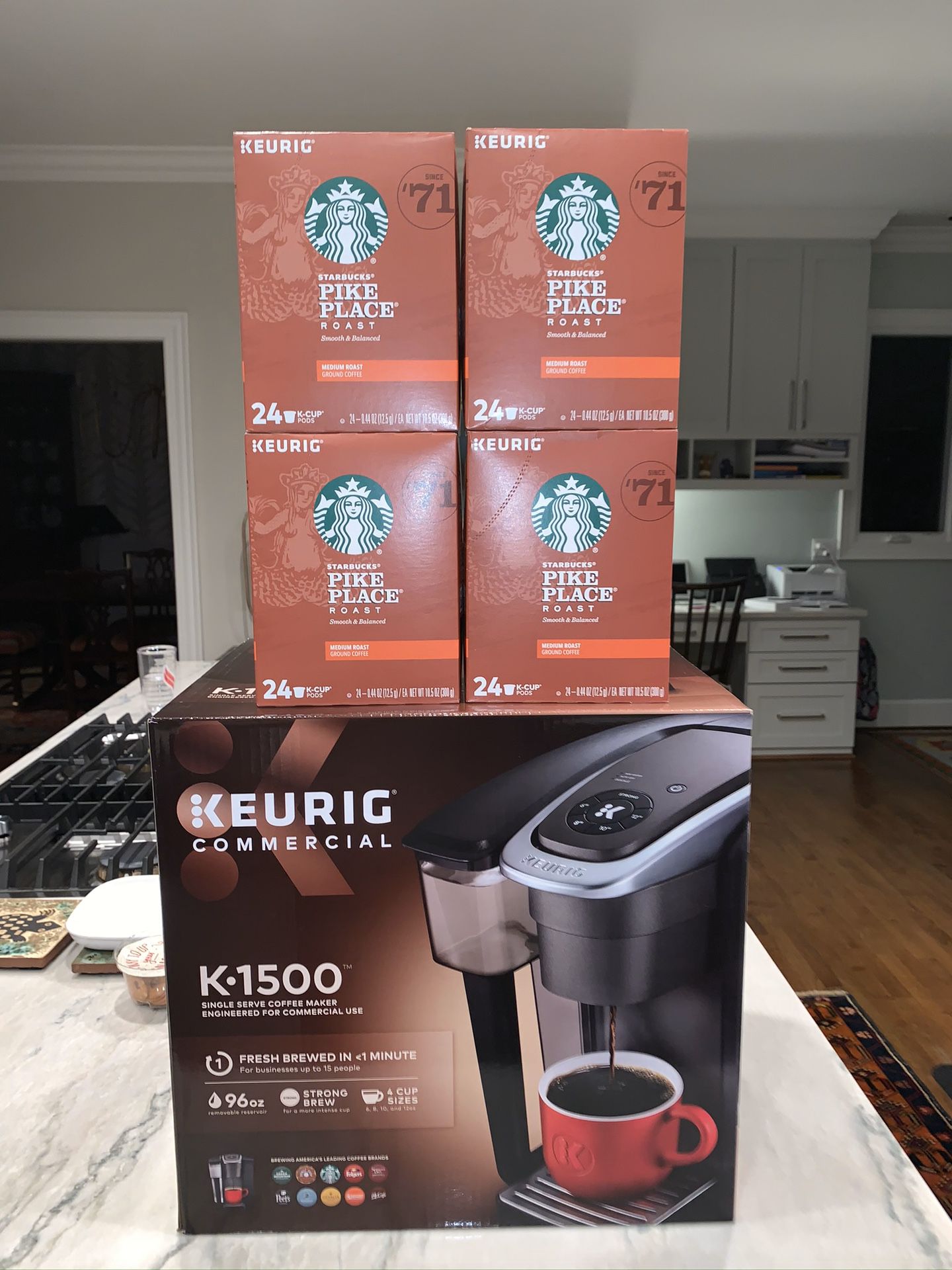Keurig K1500 with 96 Pike Place K Cups (240$ value)