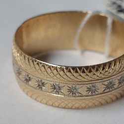 14Kt Yellow Gold Designer Wedding Band 2 Tone Eternal Patterns  Ring Size 8.5