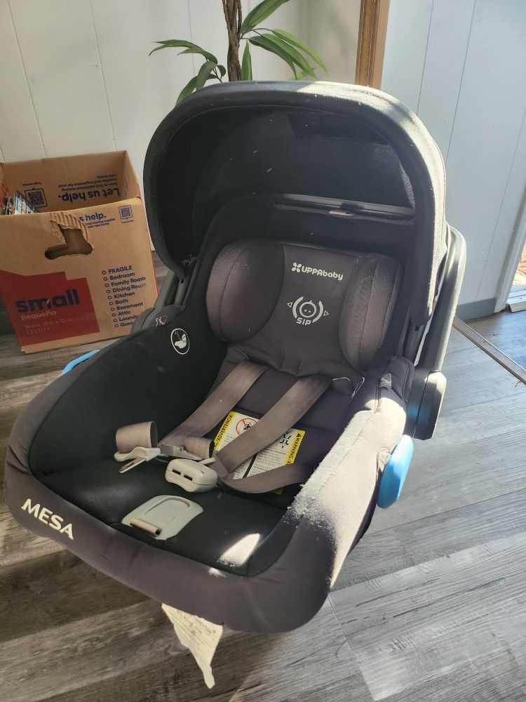 Uppababy Car Seat