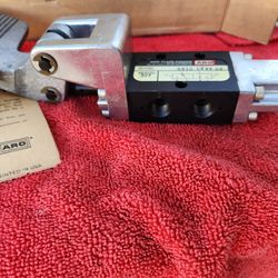 OLD STOCK ARO SOLENOID AND PEDALS