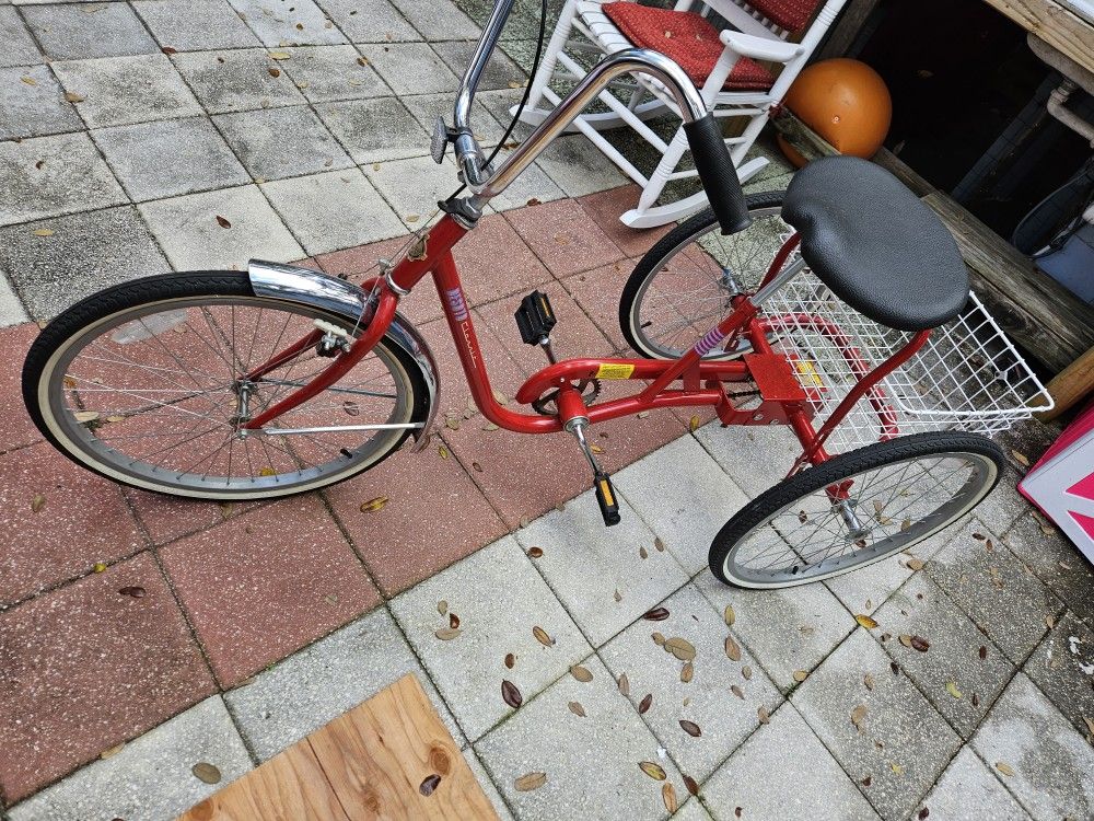 Adult Tricyle Trailmate DESOTO Classic 26 Inch Bike