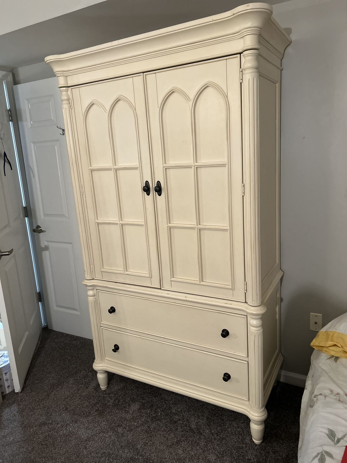 Chris Madden Home Collection Wardrobe Media Center Cabinet Armoire