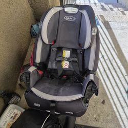 Graco Dlx 4 In 1