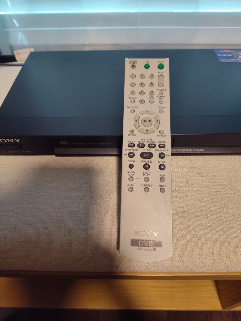 Sony CD/DVD Player In Good Condition!