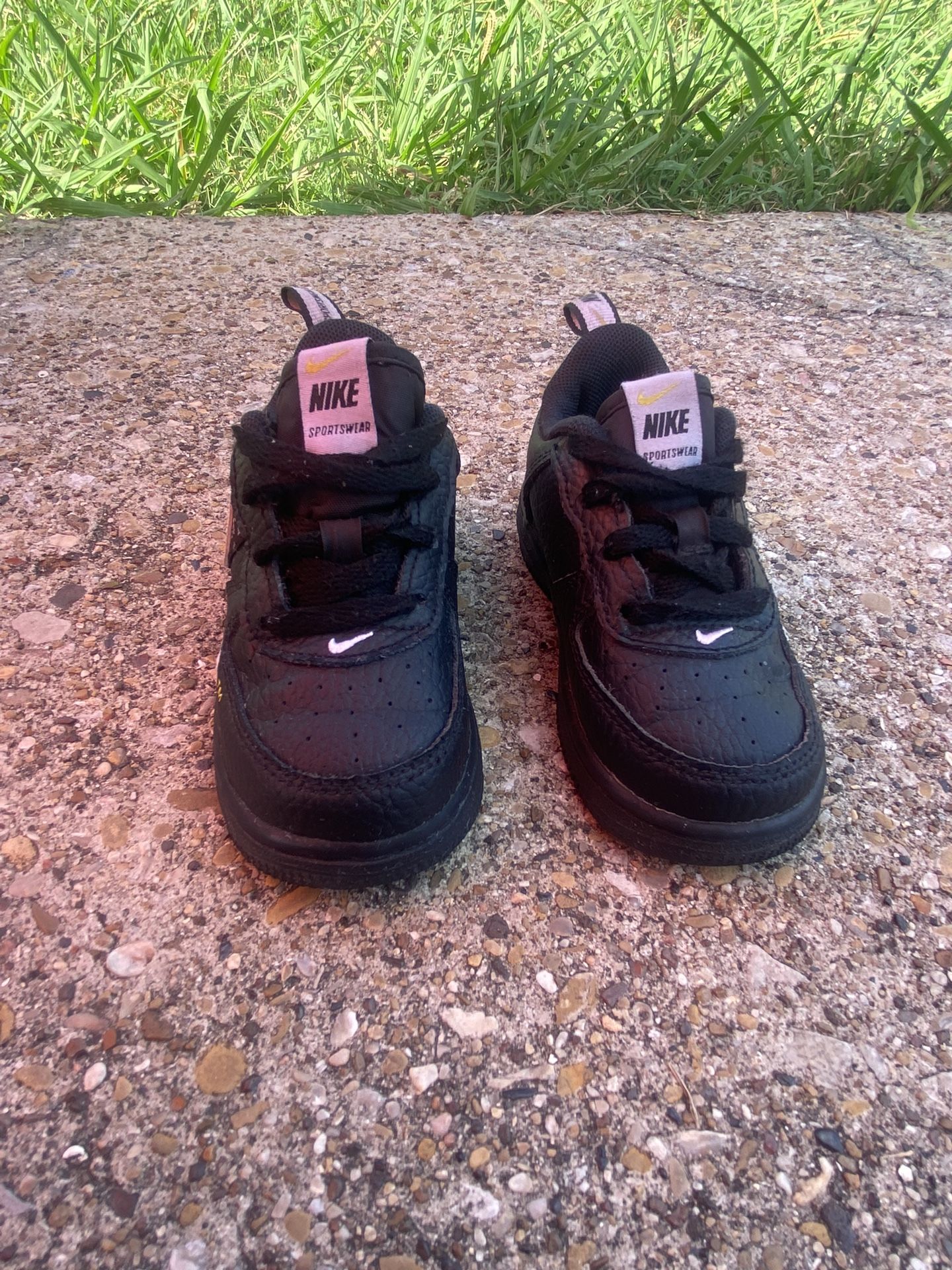 Nike Air Force 1 LV8 Utility