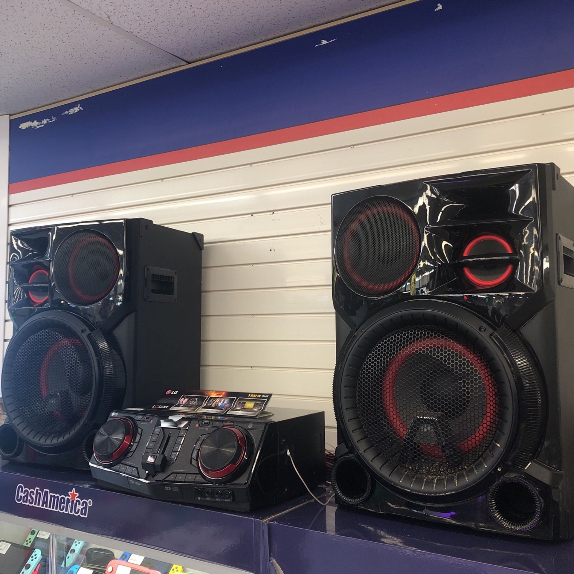 LG 3500 Watt Sound System