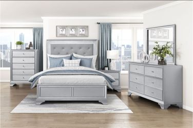 4 PC BEDROOM SET NEW IN BOX (MATTRESS AND CHEST SOLD SEPARATELY)