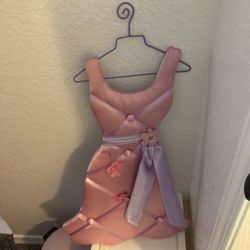 Bow/pic holder