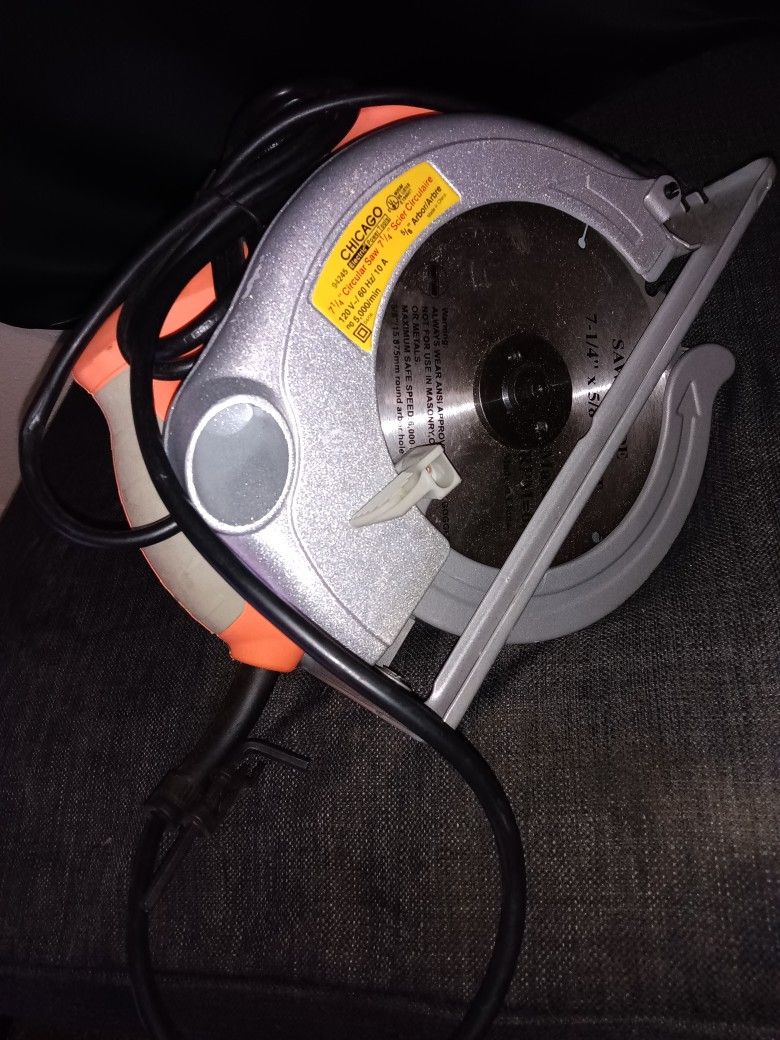 Chicago Circular Saw 7¼