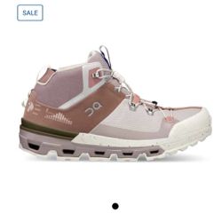 On Women's Cloudtrax Hiking Shoes size 10