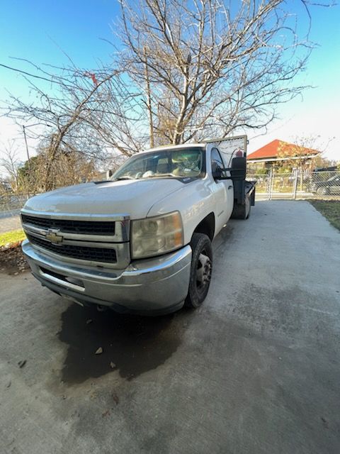 Chevy 3500 flatbed