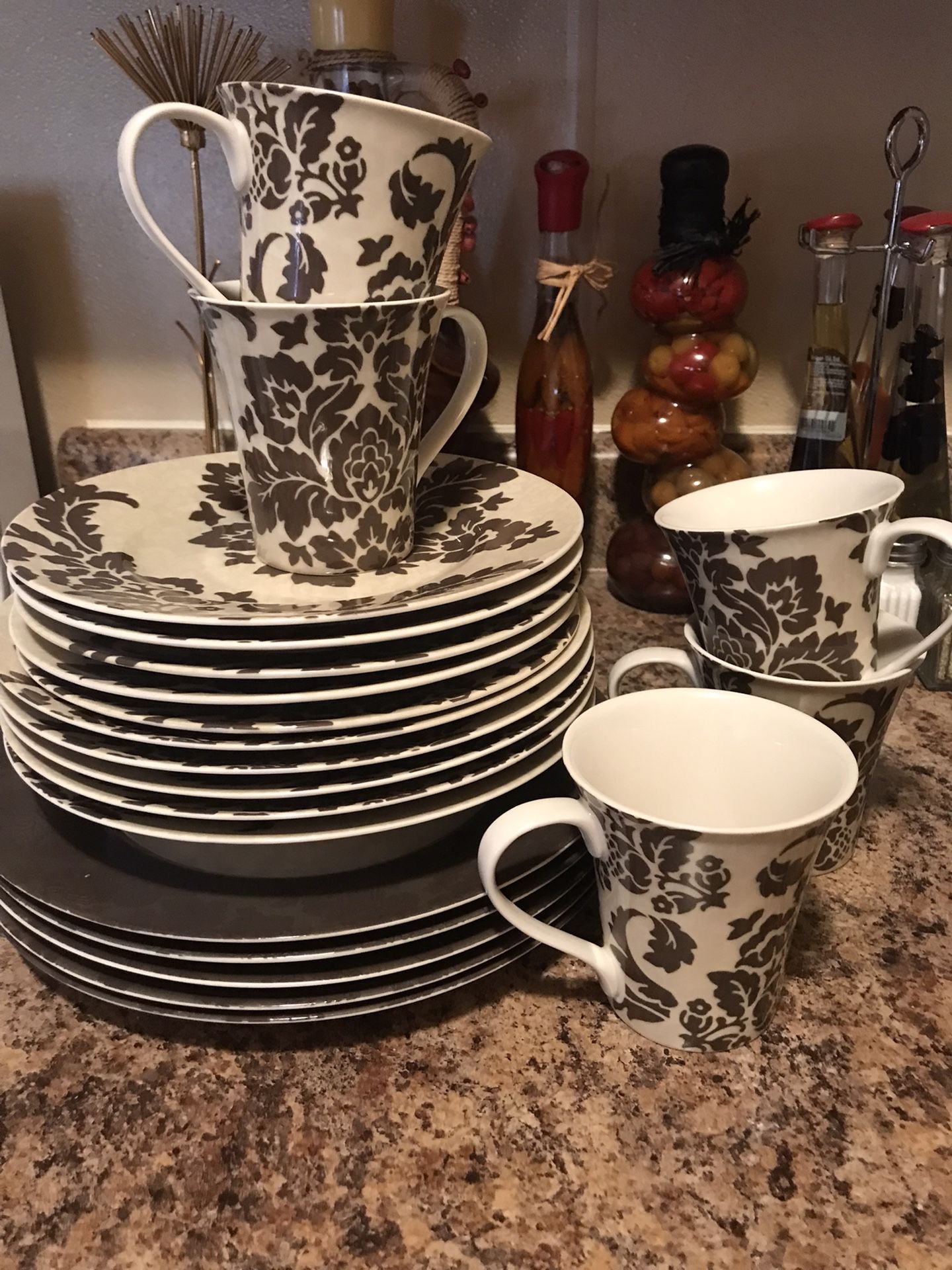 FINE CHINA (5 Each) Plates, Saucers, Bowls And Cups